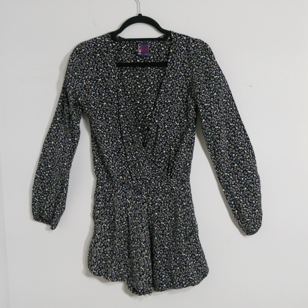 Lucy Love Women Romper Sm Black Floral Savannah Cottagecore Boho FX7305 Feminine